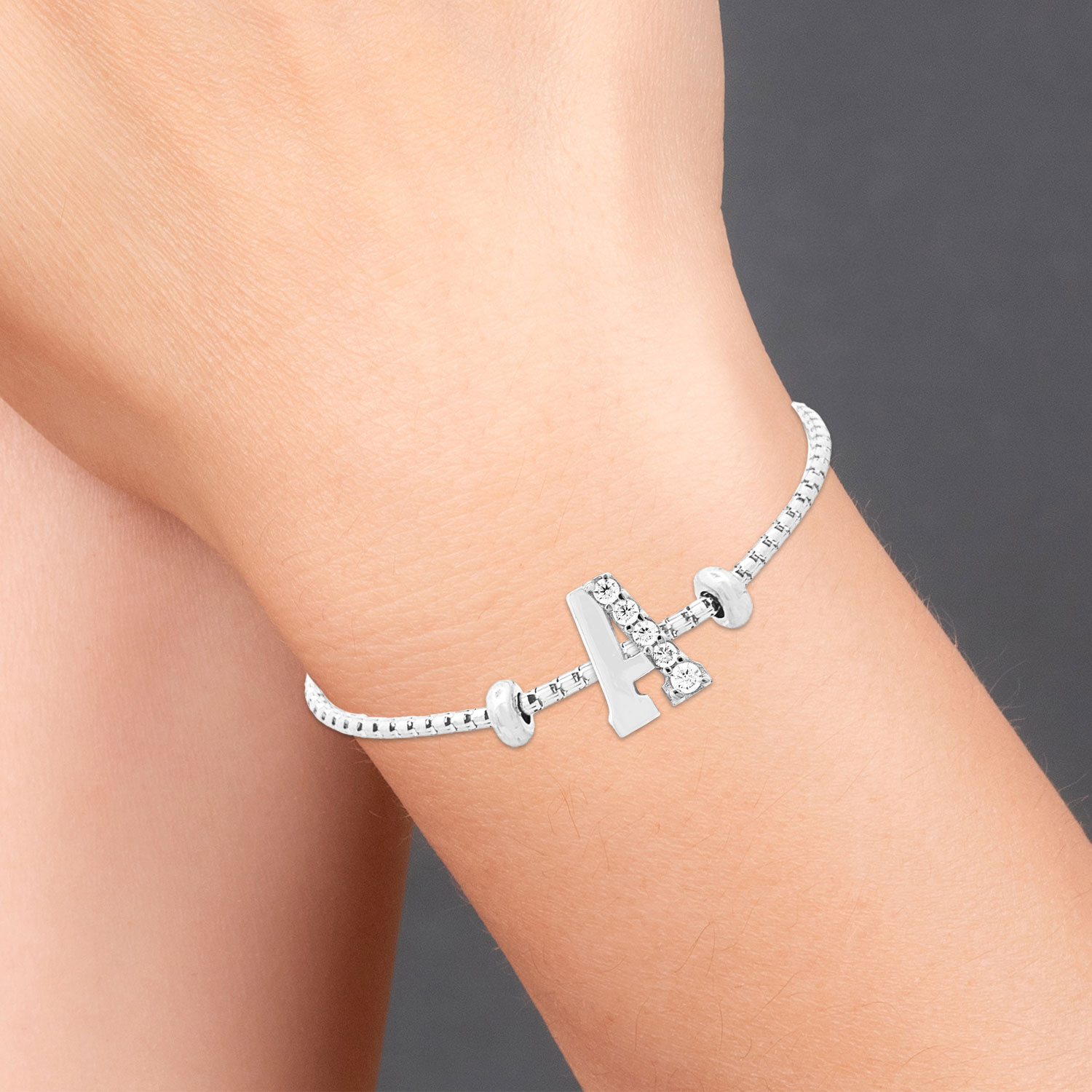 UBS Gold Liontin Emas Charmee A - Cdm0249 - 17K